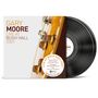 "Gary Moore Live at Bush Hall 2007", zeigt eine Gitarre und eine Schallplatte in Schwarz., 2 LPs