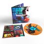 "Feeder" und "Polythene" auf einem bunten Albumcover mit abstraktem Design. Bunte Schallplatte und Beilage mit Texten., LP