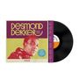 "Desmond Dekker Essential Artist Collection" steht auf einem Albumcover. Ein Porträt von Desmond Dekker ist abgebildet. Vinyl-Schallplatte sichtbar., LP