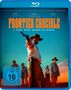 "Frontier Crucible", "Land der Gesetzlosen", FSK 16. Ein Mann mit Hut zielt mit Pistole, von weiteren Personen umgeben.