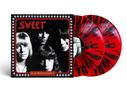 „SWEET, PLATINUM RARE 1“ in roten Buchstaben. Zwei rot-schwarze Vinyl-Schallplatten mit Gesichtsfoto im Hintergrund.