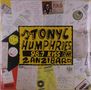 "TONY HUMPHRIES 98.7 KISS F.M. ZANZIBAR" in gelbem Kasten. Rundum Zettel mit handgeschriebenen Notizen und Fotos., 3 LPs