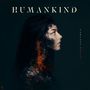 Texte: "HUMANKIND", "PERFECT WORLD". Profil einer Frau, deren Gesicht und Hals in Maschinenstruktur übergehen., CD