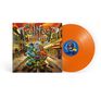 „Trollfest“ und „Trolllywood“ in großer Schrift. Bunte Troll-Illustration auf einer Straße, orangefarbene Vinylplatte., LP