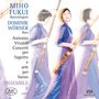 MIHO FUKUI Barockfagott, DOMINIK WÖRNER Bass, Antonio Vivaldi Concerti per fagotto. Frau in blauem Kleid mit Fagott.
