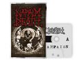 "NAPALM DEATH" in roter Schrift, darunter "SMEAR CAMPAIGN". Collage aus düsteren, verzerrten Schwarz-Weiß-Bildern., MC