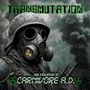 "TRANSMUTATION. THE EVOLUTION OF CARNIVORE A.D." Ein Soldat mit Gasmaske und Helm, Rauch im Hintergrund.