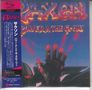 "SAXON" und "POWER & THE GLORY" in auffälligen Buchstaben. Hand mit rot leuchtenden Fingern vor blauem Hintergrund. Japanischer Albumtext links., CD