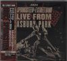 Die Texte lauten „THE E STREET BAND“, „BRUCE SPRINGSTEEN“, „2024 LIVE FROM ASBURY PARK“. Foto mit einem Sänger auf der Bühne., 3 CDs