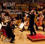 "MOZART SYMPHONIES NOS. 40 & 41 'JUPITER'. ORCHESTRA MOZART, CLAUDIO ABBADO." Ein Dirigent vor einem Orchester., CD
