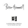 „A HEADLONG STRETCH“, „THE FIE! ALBUMS 1992-1996“. Darüber „Peter Hammill“. Darunter ein quadratisches Logo mit „FIE!“., 4 CDs