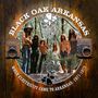 "Black Oak Arkansas" und "When Electricity Came to Arkansas: 1971-1973". Eine Band posiert in einem Wald., 5 CDs