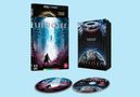 "LIFEFORCE" auf DVD-Cover und Disk. Illustrationen von Sci-Fi-Szenen mit leuchtenden Figuren in futuristischer Umgebung., 2 Ultra HD Blu-rays