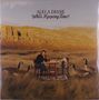 Text: "Alela Diane - Who's Keeping Time?" Frau sitzt an Tisch, umringt von Gänsen, in weiter Landschaft mit Felsen im Hintergrund.