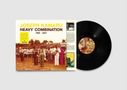 Titel: Joseph Kamaru Heavy Combination 1966-2007. Albumcover mit Foto einer Band auf einer Bühne und einer schwarzen Schallplatte., 2 LPs