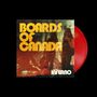 Text: "BOARDS OF CANADA" und "INFERNO". Hintergrund mit rötlich-braunem Waldboden und unscharfen Figuren. Rote Vinyl-Schallplatte., 2 LPs