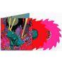 Ein blaugrünes Reptil in einer farbenfrohen Fantasieszene vor Ruinen, mit zwei Zahnrad-förmigen Schallplatten in Neonfarben., 2 LPs