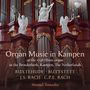 "Organ Music in Kampen" bei der 1738 Hinsz-Orgel in der Broederkerk, Kampen, Niederlande. Skulpturen und Orgelpfeifen.