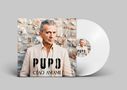 „PUPO CIAO AMAMI“ steht auf einem Albumcover mit einer Person in einem hellen Anzug vor einer Steinwand.
