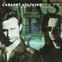 „CABARET VOLTAIRE: C O D E“. Zwei Männer vor einem grünen, gemusterten Hintergrund, einer trägt Sonnenbrille., 3 CDs