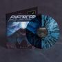 Aufschrift "ENFORCER" und "ZENITH". Eine blau-schwarz gemusterte Vinyl-Schallplatte und ein Cover mit mystischem Design., LP
