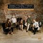 "POLISH WIND QUINTETS VOL. 3" und "CRACOW GOLDEN QUINTET"; fünf Personen mit Holzblasinstrumenten vor einer Backsteinwand., CD