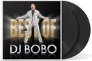 "BEST OF DJ BOBO" in großen Buchstaben. Eine Person in einem silbernen Anzug steht mit ausgebreiteten Armen., 2 LPs
