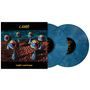 Text: "CAIRO", "Conflict And Dreams". Zwei blaue Schallplatten und fantasievolle Kugeln in einer Illustration., 2 LPs