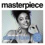 „Masterpiece. The ultimate disco funk collection, volume 38.“ Schwarz-weißes Porträt einer lächelnden Frau.