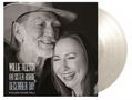 Willie Nelson & Sister Bobbie: December Day (Willie's Stash Vol.1) (180g) (Limited Numbered Edition) (Snow-White Vinyl), 2 LPs, 2 LPs