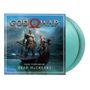 "GOD OF WAR" und "Music composed by Bear McCreary". Kratos und Atreus stehen in einem Boot vor einer majestätischen Landschaft.