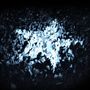 Menschenmenge bei Nacht, bläuliches Licht beleuchtet fröhliche Gesichter inmitten von Dunkelheit., LP