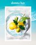 Text: "donna hay. Sunshine, lemons and sea salt. A celebration of modern coastal home cooking."  
Ein Teller mit Zitronen und Seesalz auf blauem Hintergrund.