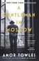 Amor Towles: A Gentleman in Moscow, Buch, Buch