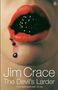 „Jim Crace, The Devil’s Larder“. Rote Lippen umschließen eine Brombeere, Saft tropft herab.
