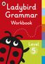 "Ladybird Grammar Workbook, Level 5". Illustration eines Marienkäfers auf rotem Hintergrund.
