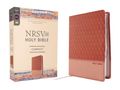 Zondervan: Nrsvue, Holy Bible, Compact, Leathersoft, Peach, Comfort Print, Buch