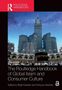 "The Routledge Handbook of Global Islam and Consumer Culture" zeigt Menschen vor der Kaaba, umgeben von hohen Gebäuden., Buch