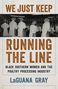 "We Just Keep Running the Line: Black Southern Women and the Poultry Processing Industry" von LaGuana Gray. Menschen in Arbeitskleidung.