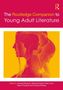"The Routledge Companion to Young Adult Literature." Illustration mit überlappenden Profilen, gelb auf rot., Buch