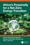 Aufschrift: "Africa's Propensity for a Net Zero Energy Transition". Kugel mit Afrika-Kontinent auf moosbewachsenem Boden., Buch