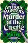 Der Text "The Antique Hunter's Murder at the Castle" und "C.L. Miller" erscheint auf einem schottischen Tartan-Hintergrund.