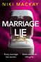 "The Marriage Lie" von Niki Mackay, "Cover to be revealed", Logo von Headline, alles auf blauem Hintergrund., Buch