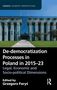 Titel: "De-democratization Processes in Poland in 2015-23". Gebäude mit Säulen und polnischen Flaggen., Buch