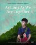 Buchtitel: "As Long As We Are Together". Kind umarmt Person vor grünem Hintergrund., Buch