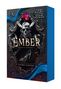 „EMBER: A Mafia Romance“ von Naima Simone. Ein detailreicher, dunkler Hintergrund mit Totenkopf und Dolchen, verziert., Buch