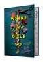 „Where Lost Girls Go“ von Kody Keplinger. Ein geflochtener Haarzopf, Schere, Blumen auf dunkelgrünem Hintergrund.