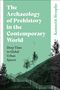 Text: "The Archaeology of Prehistory in the Contemporary World" und "Deep Time in Global Urban Spaces." 

Hill mit Bäumen und Geländer.