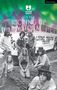 „KICKING UP A STORM“ von Ken Rea. Eine Gruppe junger Menschen steht vor einem Bus mit „LIVING THEATRE TROUPE“.