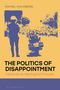 „THE POLITICS OF DISAPPOINTMENT: Failure as an Ideological Principle“. Ein Polizist vor einer Menschenmenge.